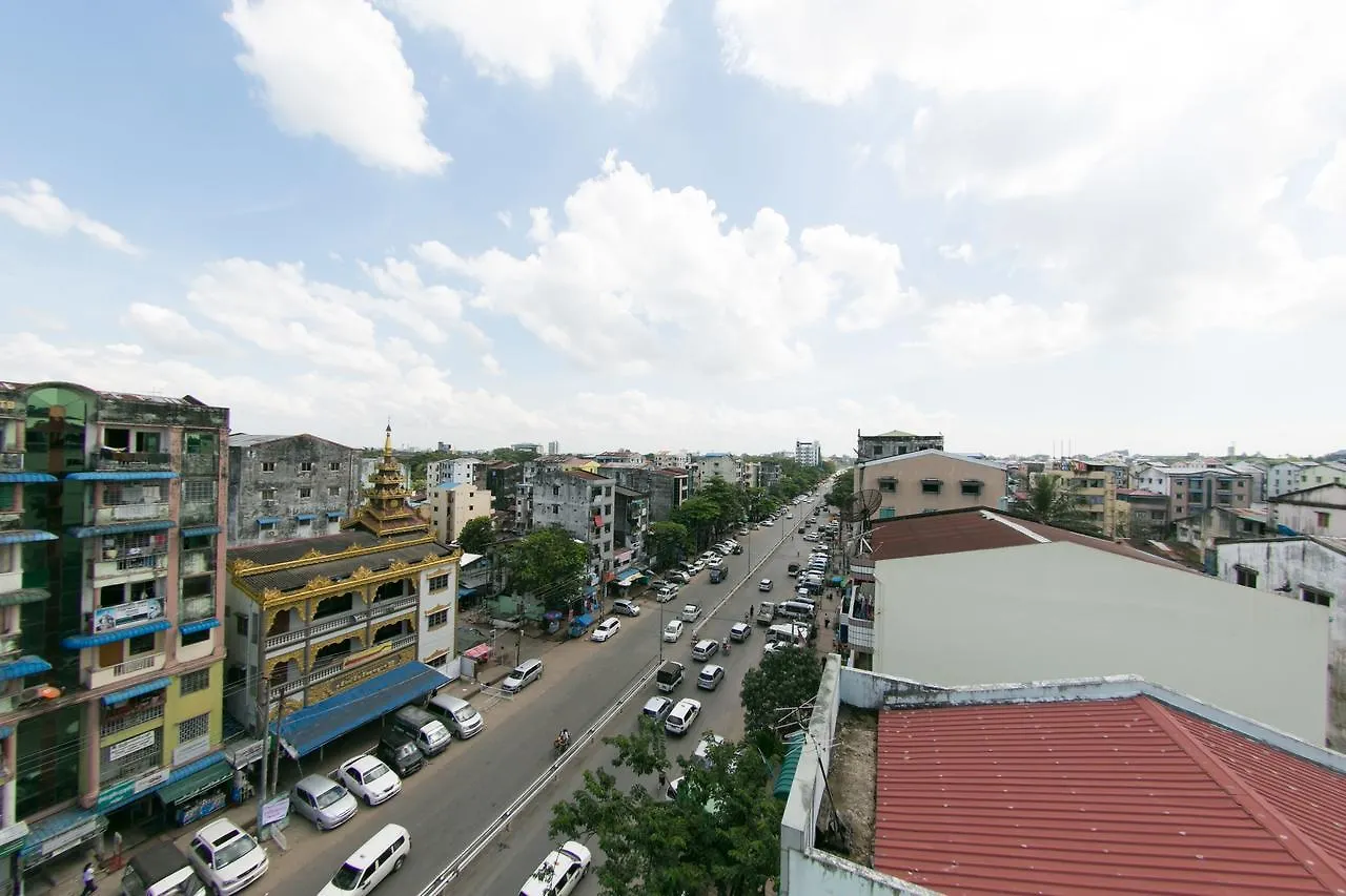 **  My Inn @ U Chit Maung - Burmese Only Yangon Myanmar