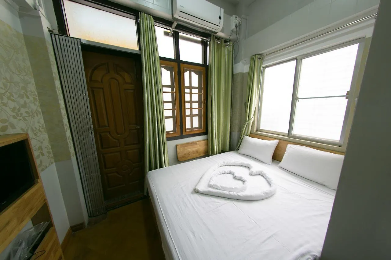 **  My Inn @ U Chit Maung - Burmese Only Yangon Myanmar